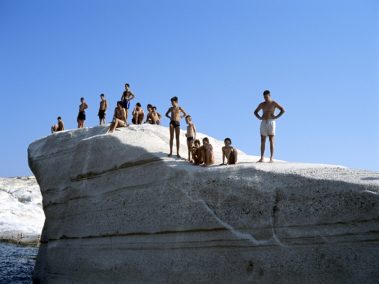 Βράχoς με παρέα - Μήλος