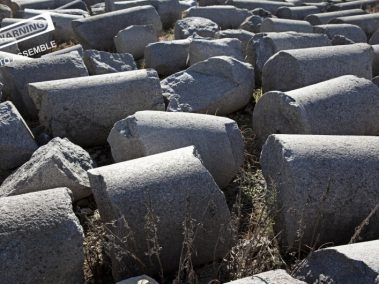Προς συναρμολόγηση